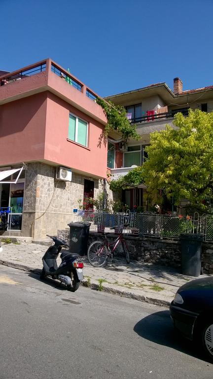 Summer Sz Guest House سوزوبول المظهر الخارجي الصورة