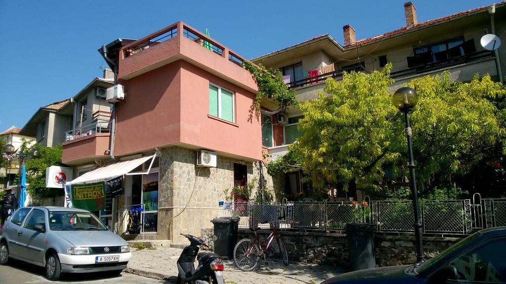 Summer Sz Guest House سوزوبول المظهر الخارجي الصورة